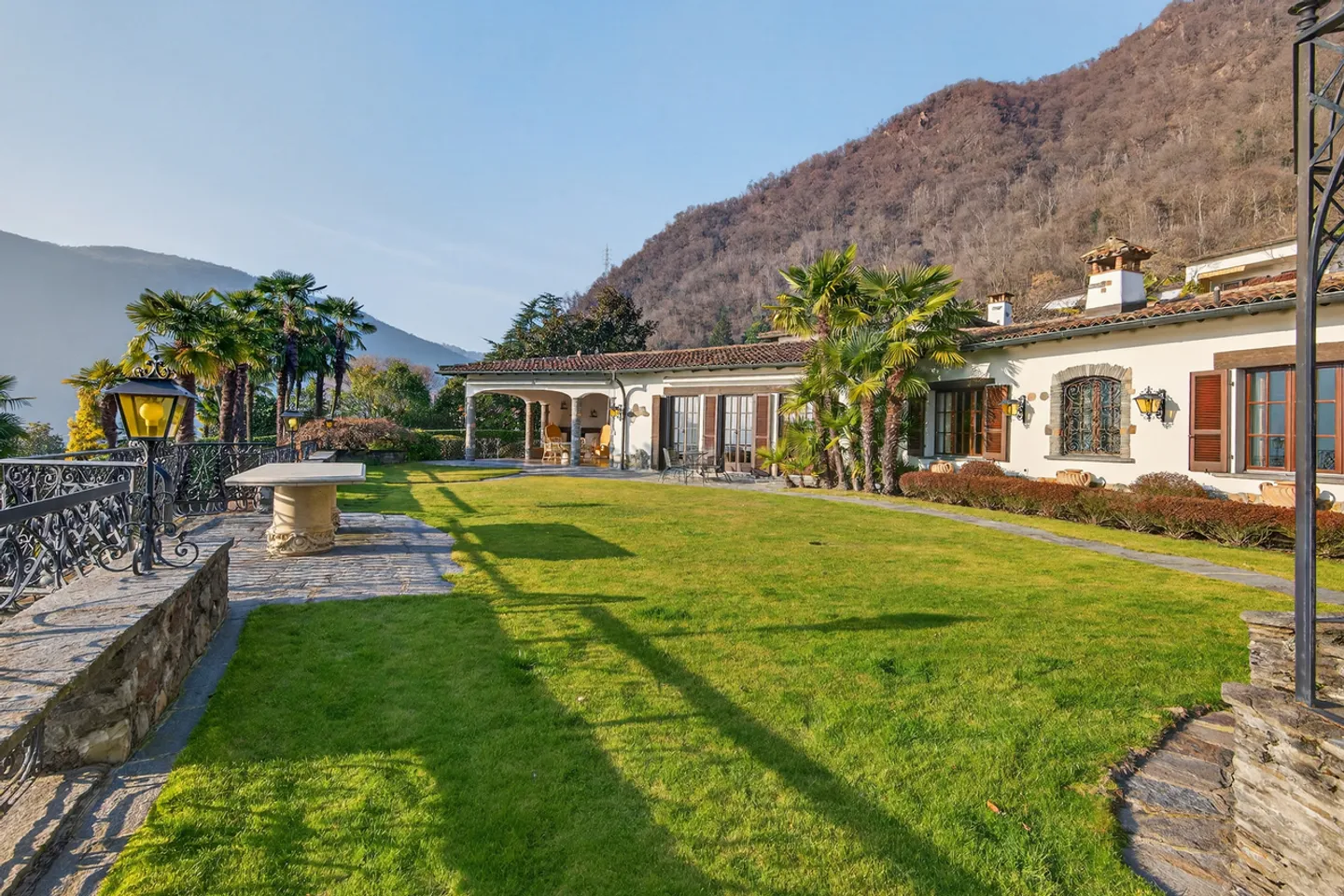 Luxusvilla mit Seeblick - Foto 4 von 17