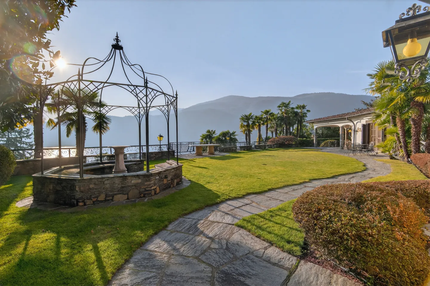 Luxusvilla mit Seeblick - Foto 5 von 17