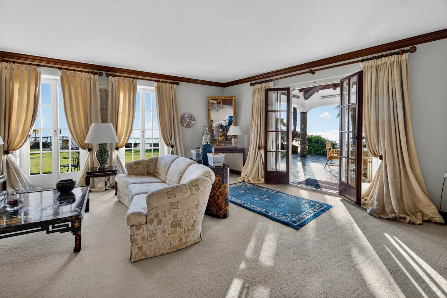 Luxusvilla mit Seeblick - Foto 8 von 17