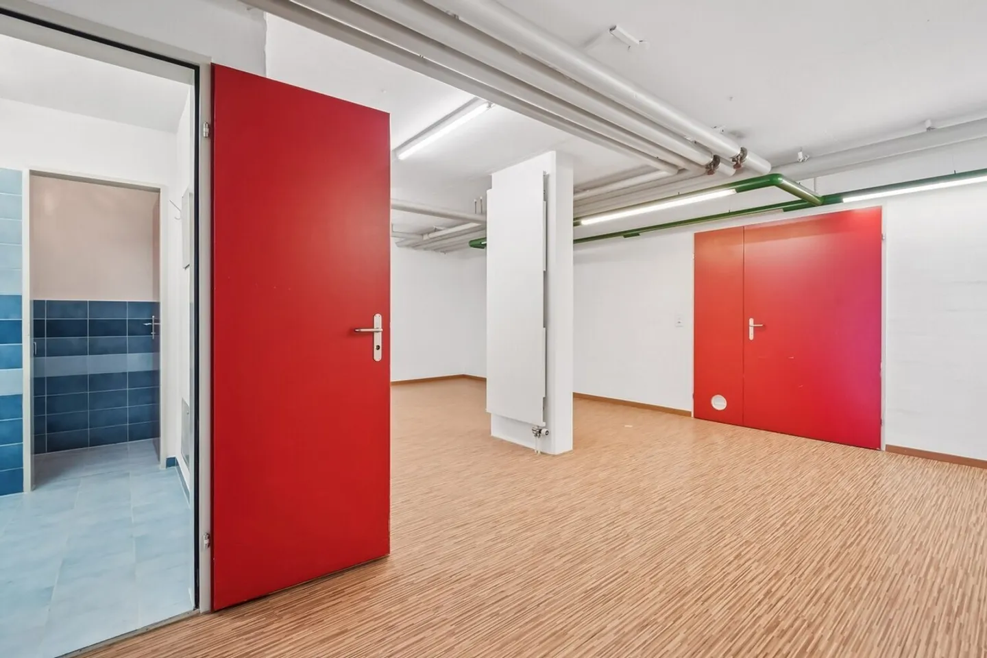 Spazio commerciale in posizione privilegiata a Bremgarten Isenlaufstrasse 2 - Foto 6 di 9