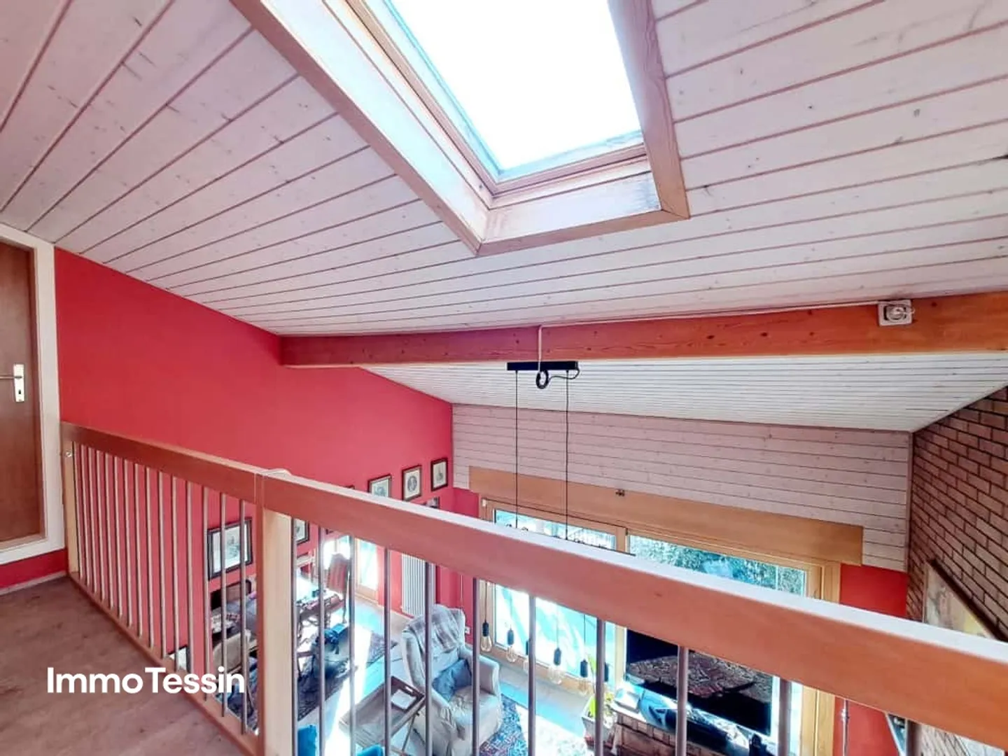 Exklusive Villa mit Grossem Garten - Foto 8 von 13