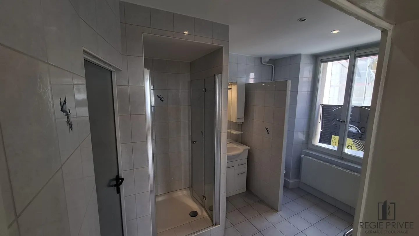 Charming Apartment in Le Locle - Photo 6 of 7