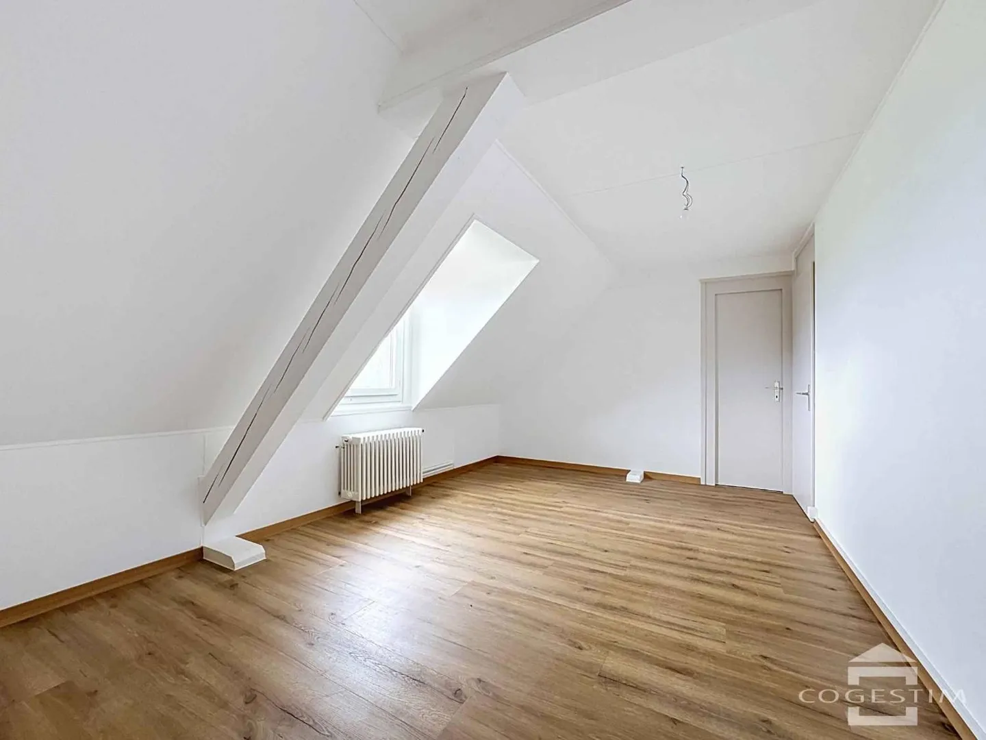 3.5 Room Apartment - Photo 7 of 11