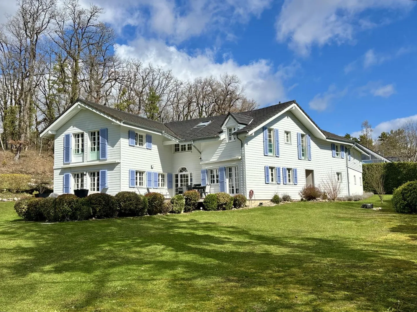 Villa Élégante avec Piscine - Photo 1 sur 10