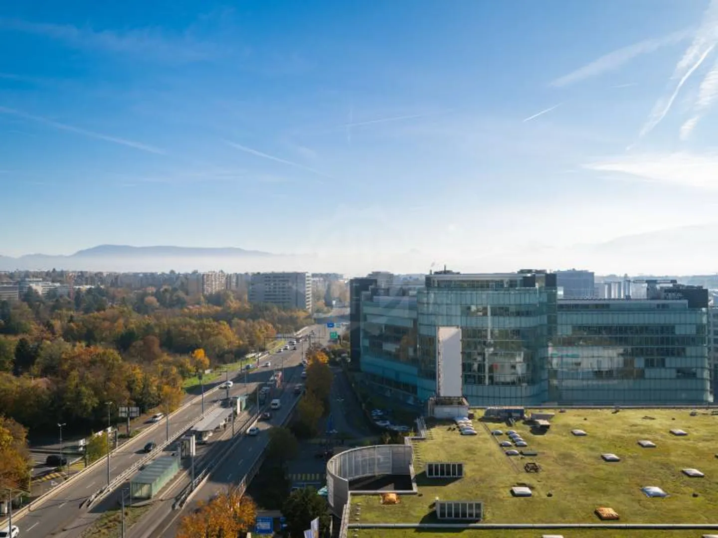 Offices with Sunlight - Vernier - Photo 8 of 11