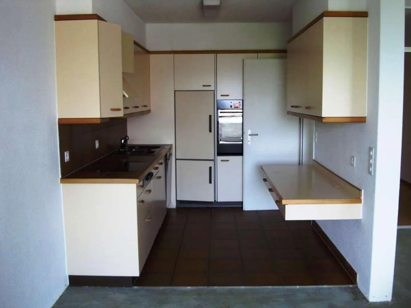 Herrliche Aussicht in Höngg / Befristet bis 30.09.2026 - Foto 2 von 5