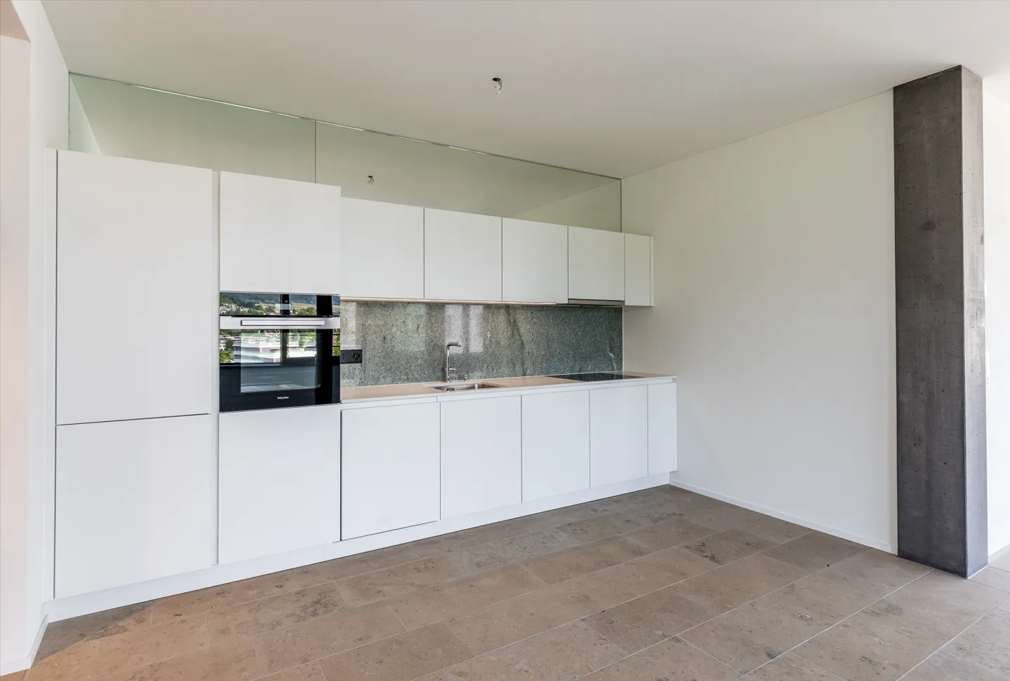 Modernes Apartment im Akara Tower - Foto 4 von 12
