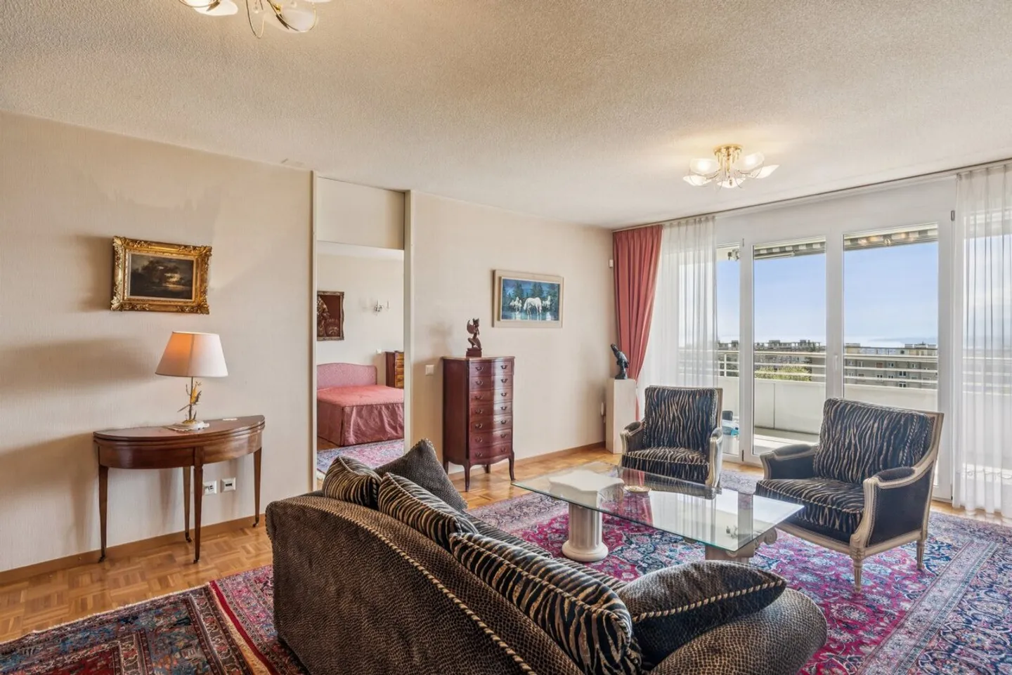 4,5-Zimmer-Wohnung mit Balkon und Seeblick - Foto 3 von 12