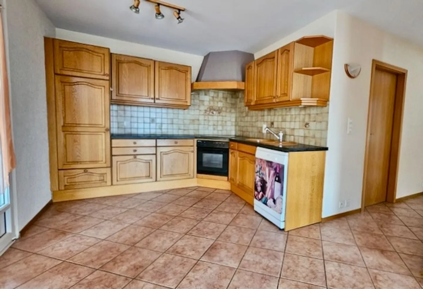 Charming Family Home in Sainte-Croix - Photo 6 of 13