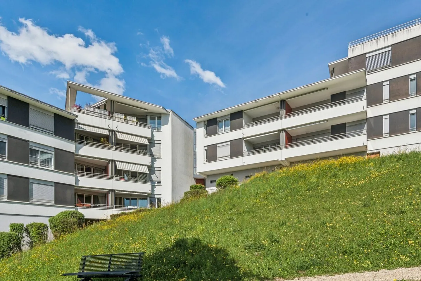 4,5-Zimmer-Wohnung mit Balkon und Seeblick - Foto 11 von 12