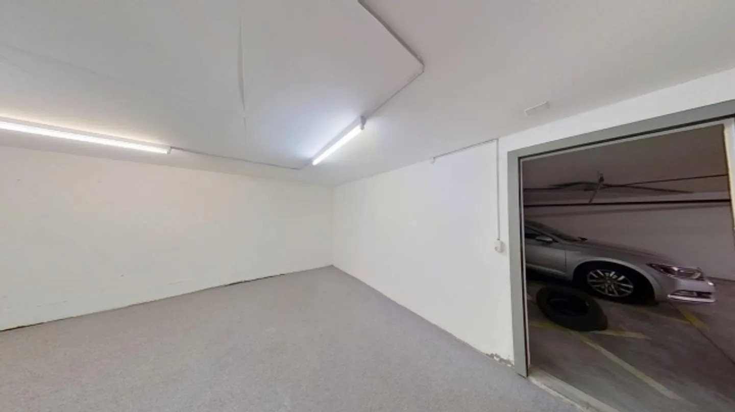 Storage space for 26m2 *limited until 30.06.2026* - Photo 8 of 9