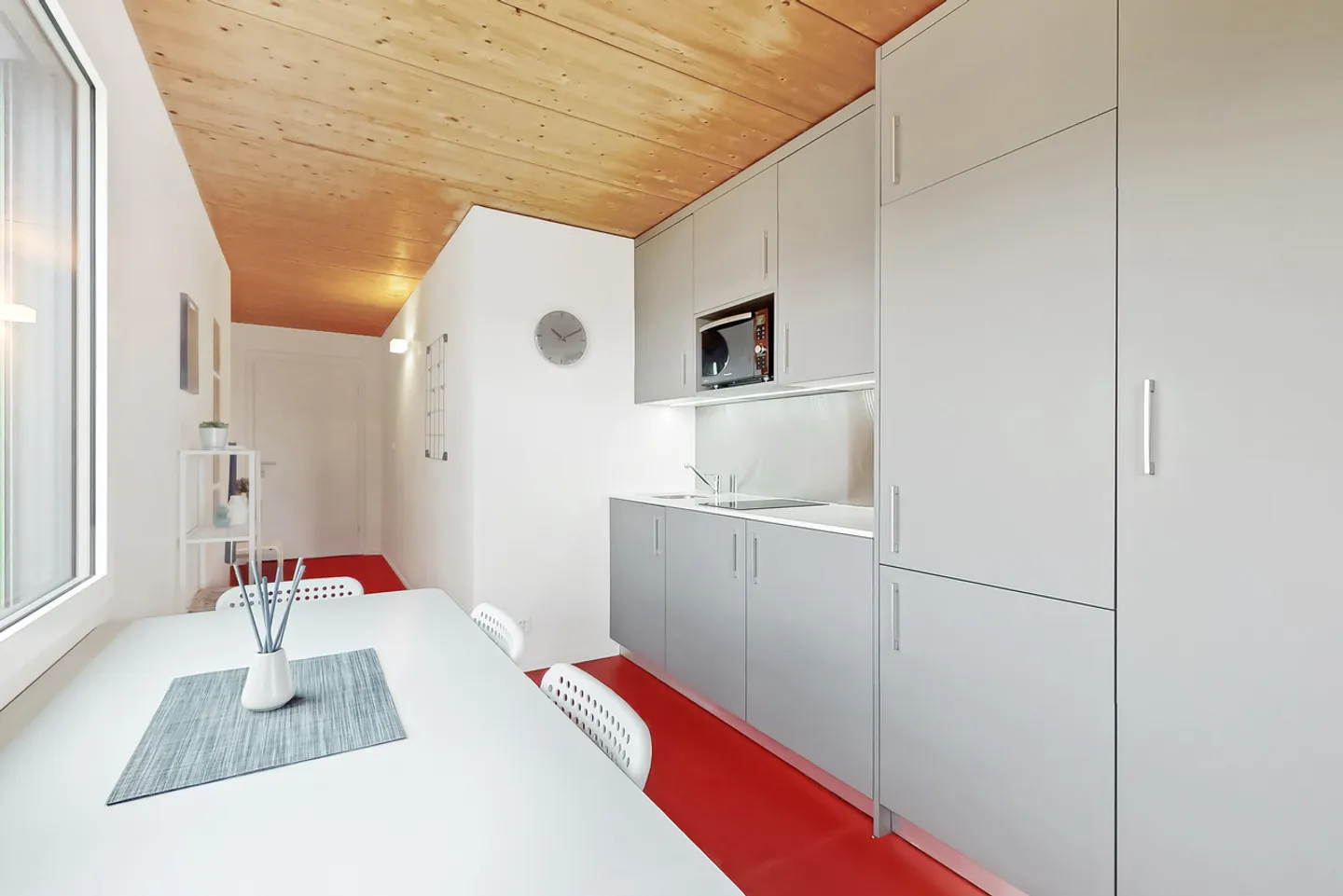 Geräumige möblierte Wohnung für Studenten! - Foto 2 von 11