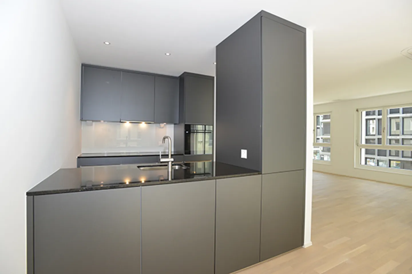 Modernes Apartment in Uster - Foto 4 von 7