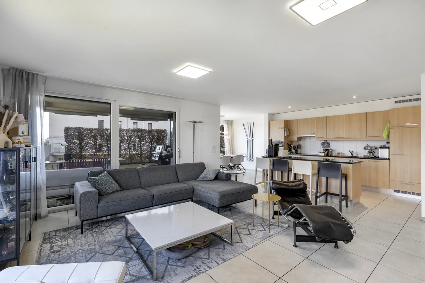 Magnifico appartamento di 4,5 locali al piano terra a Villars-sur-Glâne - Foto 1 di 8