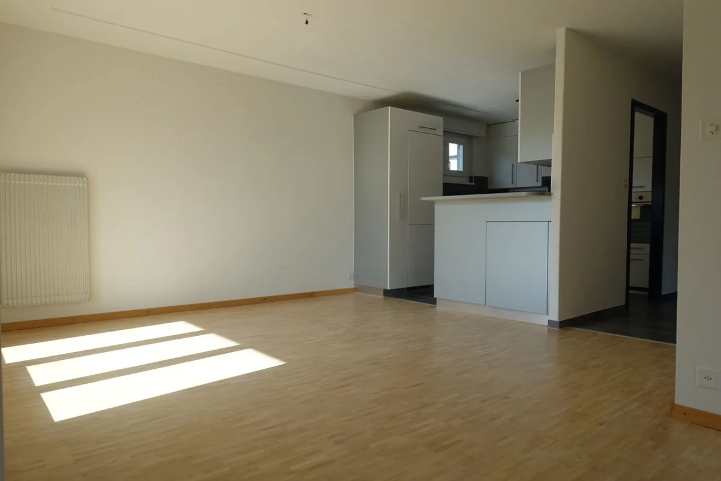 Appartamento in vendita - Foto 5 di 9