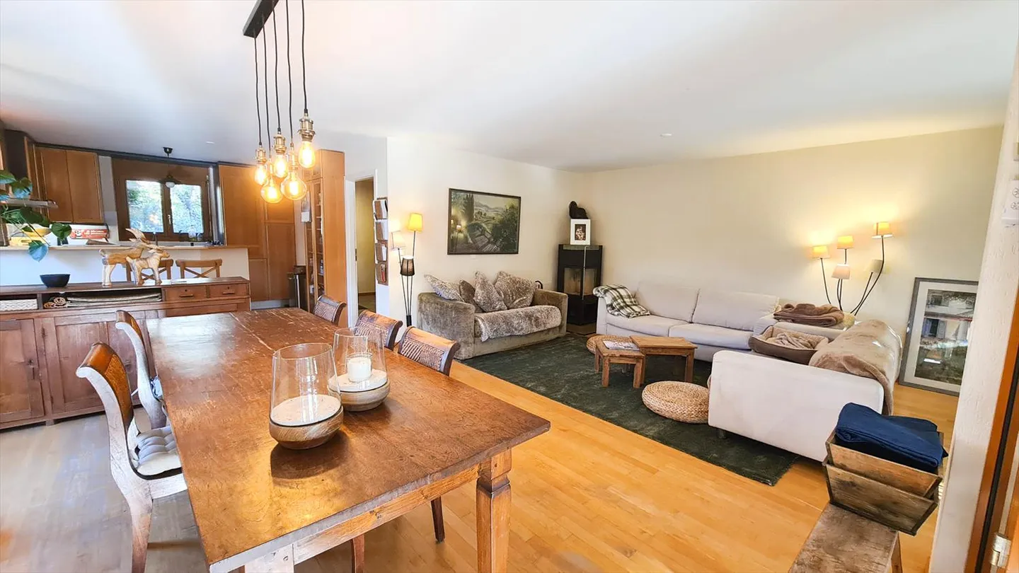 House - Photo 2 of 3