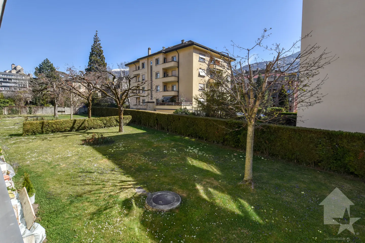 Office/Medical Practice in the Center of Sion - Photo 2 of 13