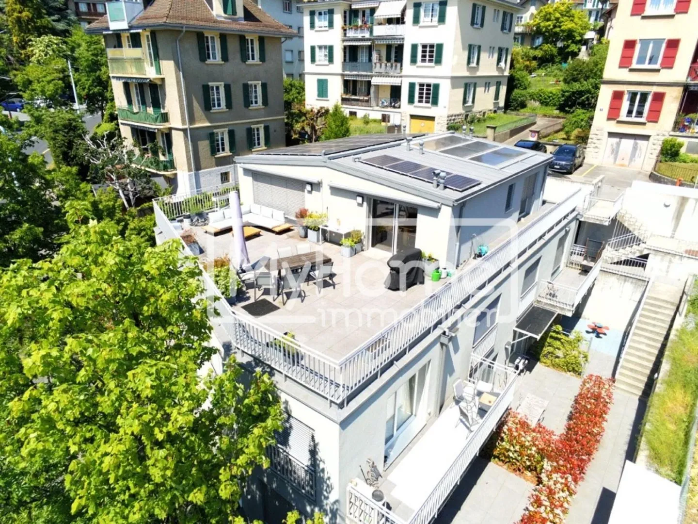 Magnificent penthouse apartment with ideal location and large terrace - Photo 2 of 10