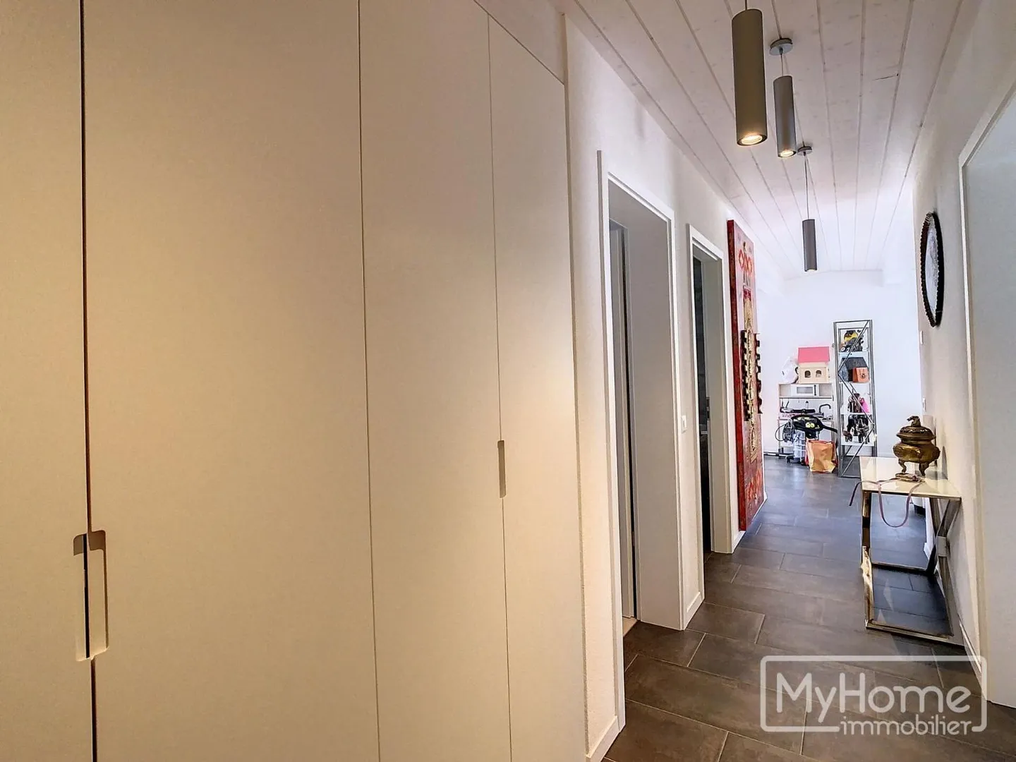 Magnificent penthouse apartment with ideal location and large terrace - Photo 4 of 10