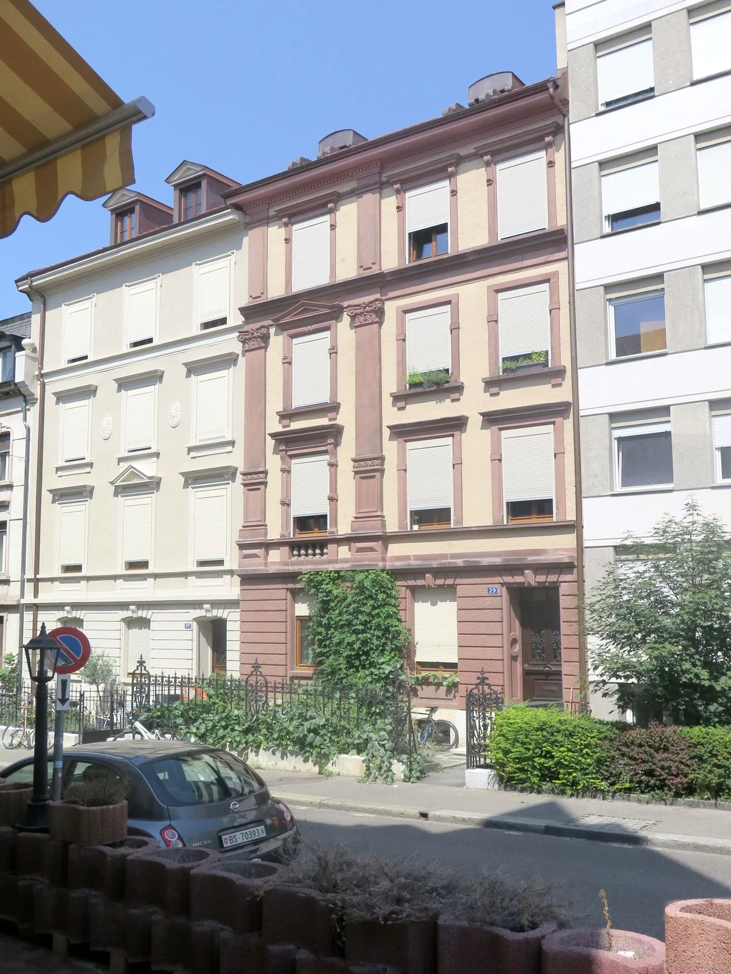 Belle appartement de 3 pièces dans une propriété historique - Photo 1 sur 8