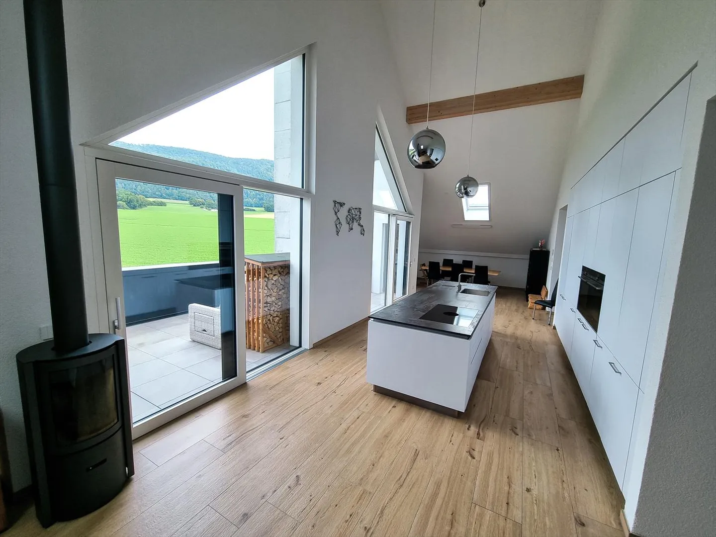 Attique 5.5 pièces - Photo 1 sur 27