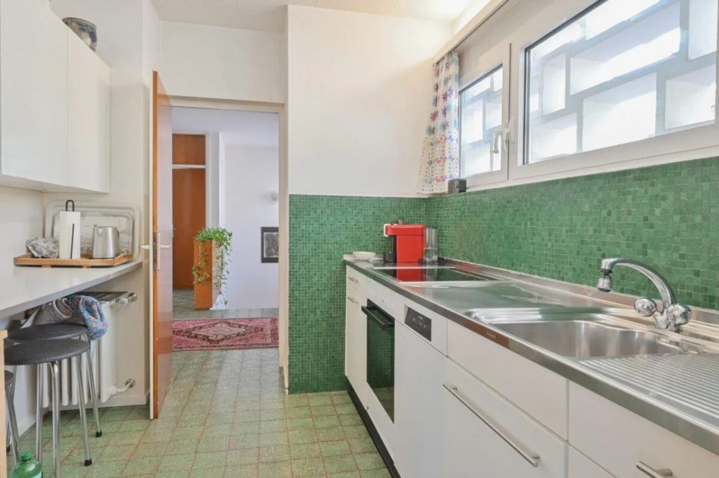 Bella casa unifamiliare con potenziale in una posizione ricercata - Foto 9 di 11