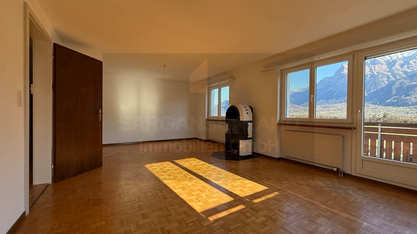 Detached single-family house with large garden - Photo 8 of 20