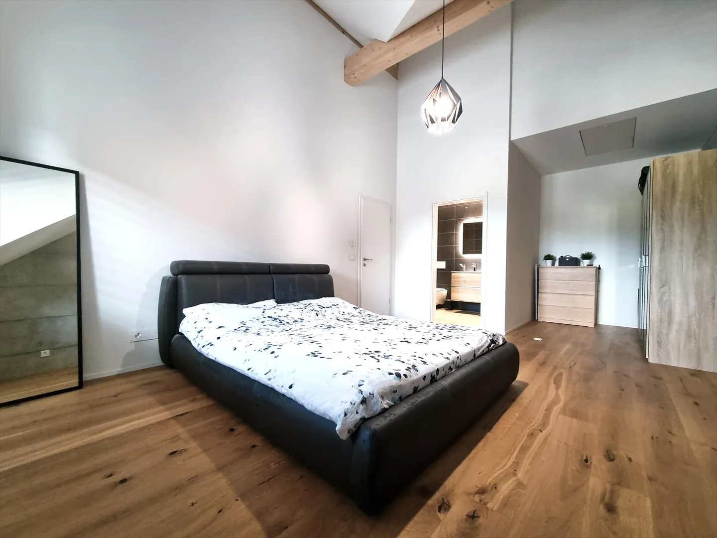 Attique 5.5 pièces - Photo 7 sur 27