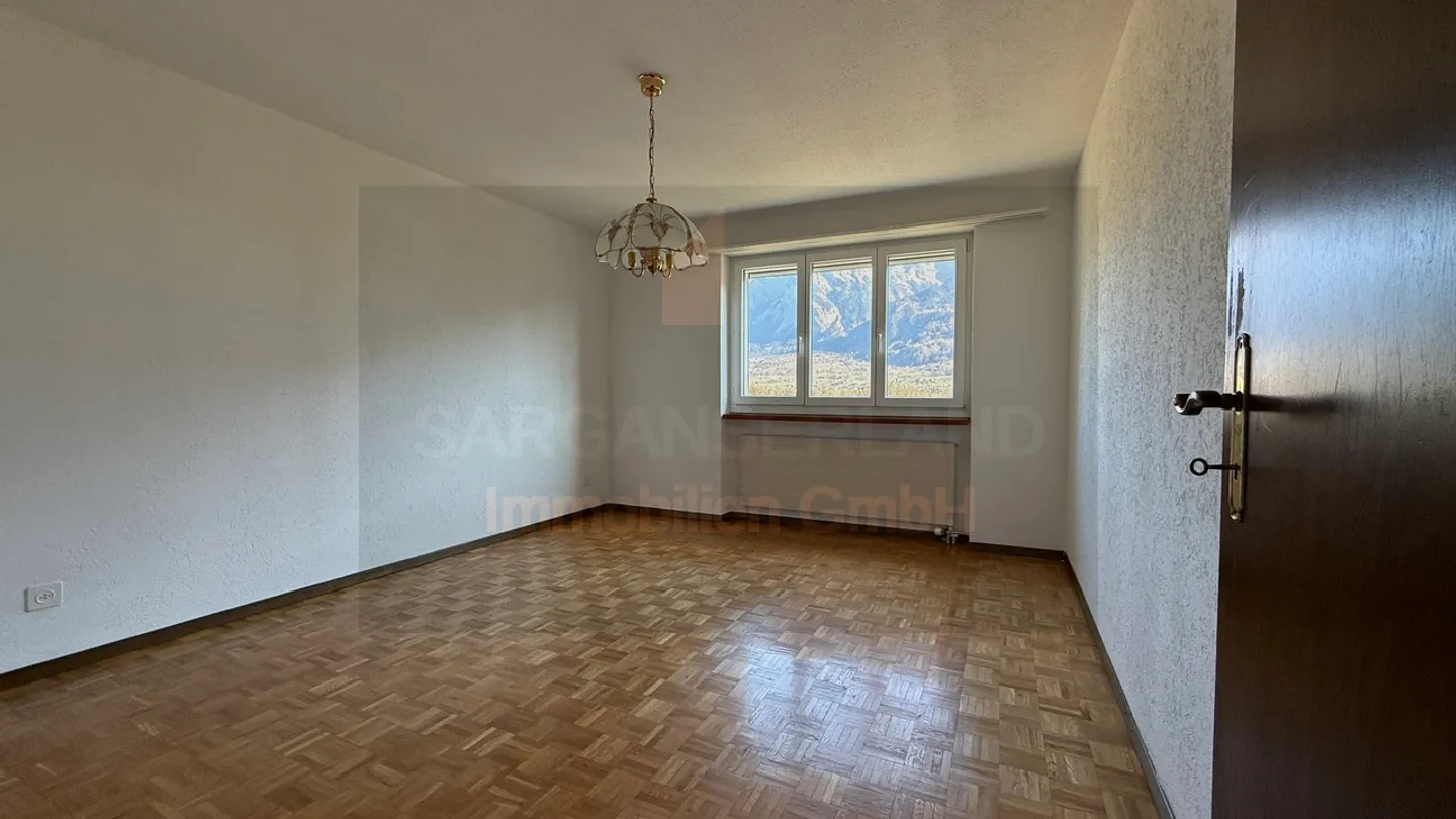 Detached single-family house with large garden - Photo 9 of 20