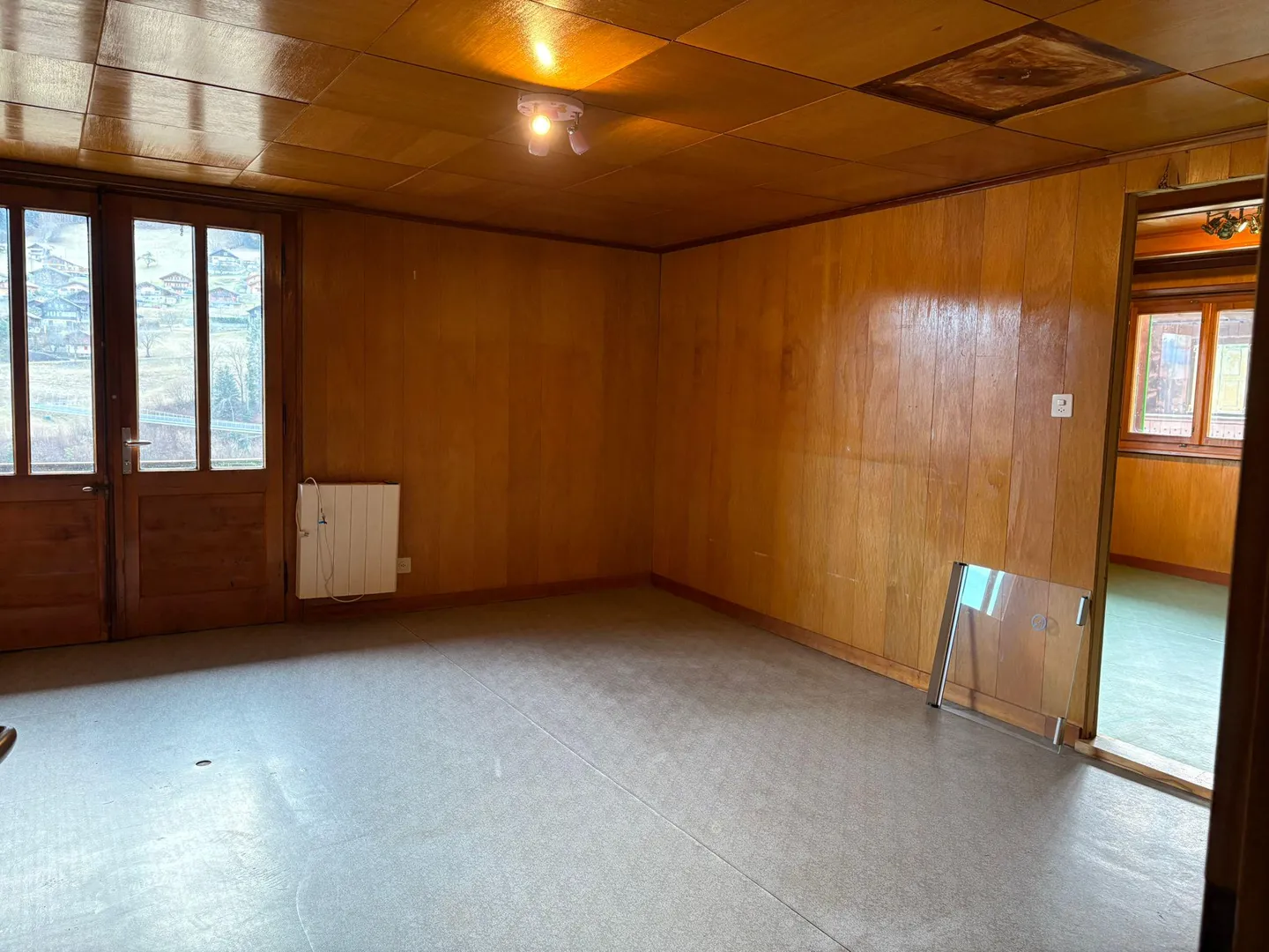 For Sale? Chalet for Renovation with Great Development Potential in Troistorrents | CHF 390,000. - Photo 6 of 9