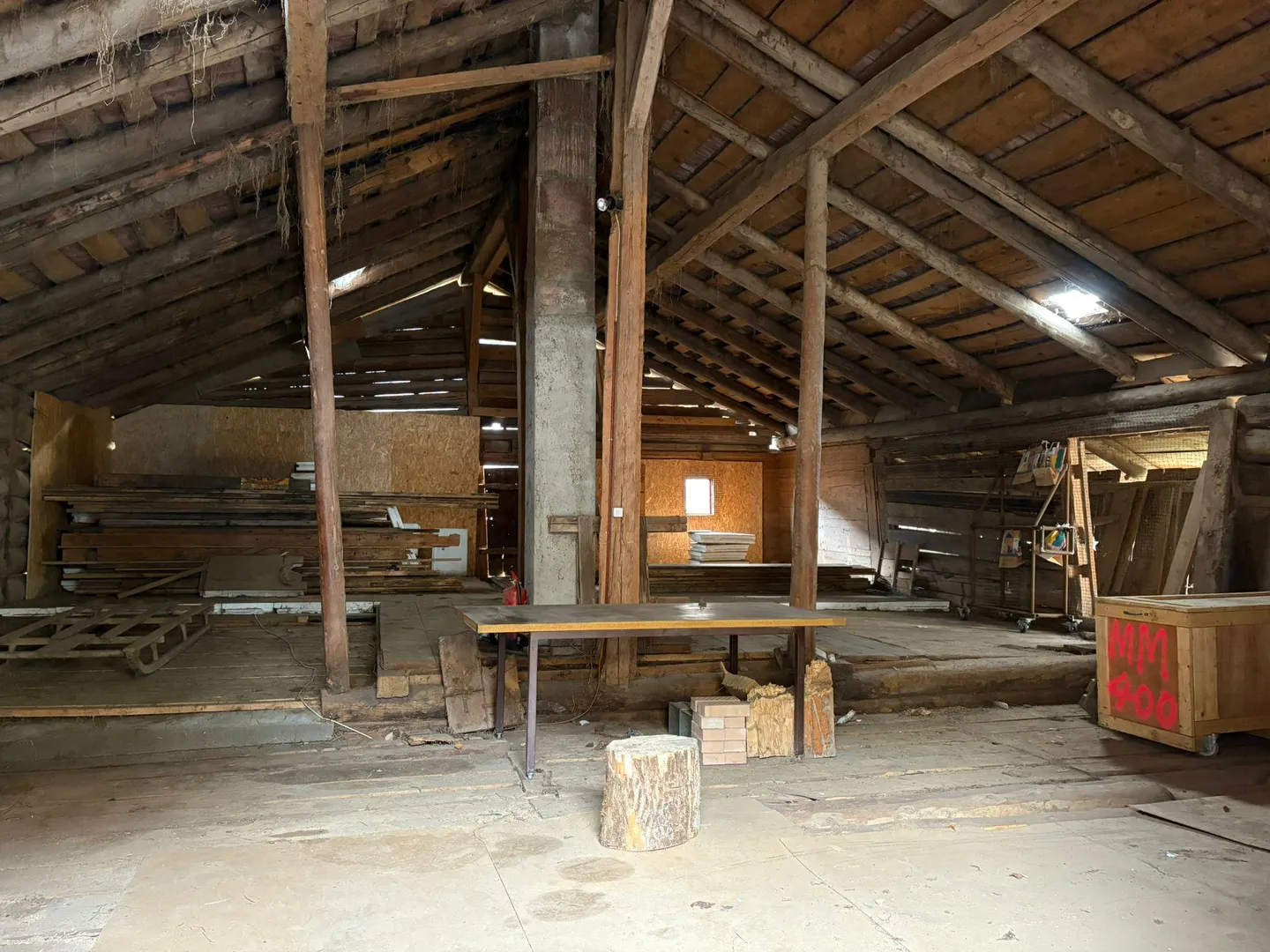 For Sale? Chalet for Renovation with Great Development Potential in Troistorrents | CHF 390,000. - Photo 9 of 9