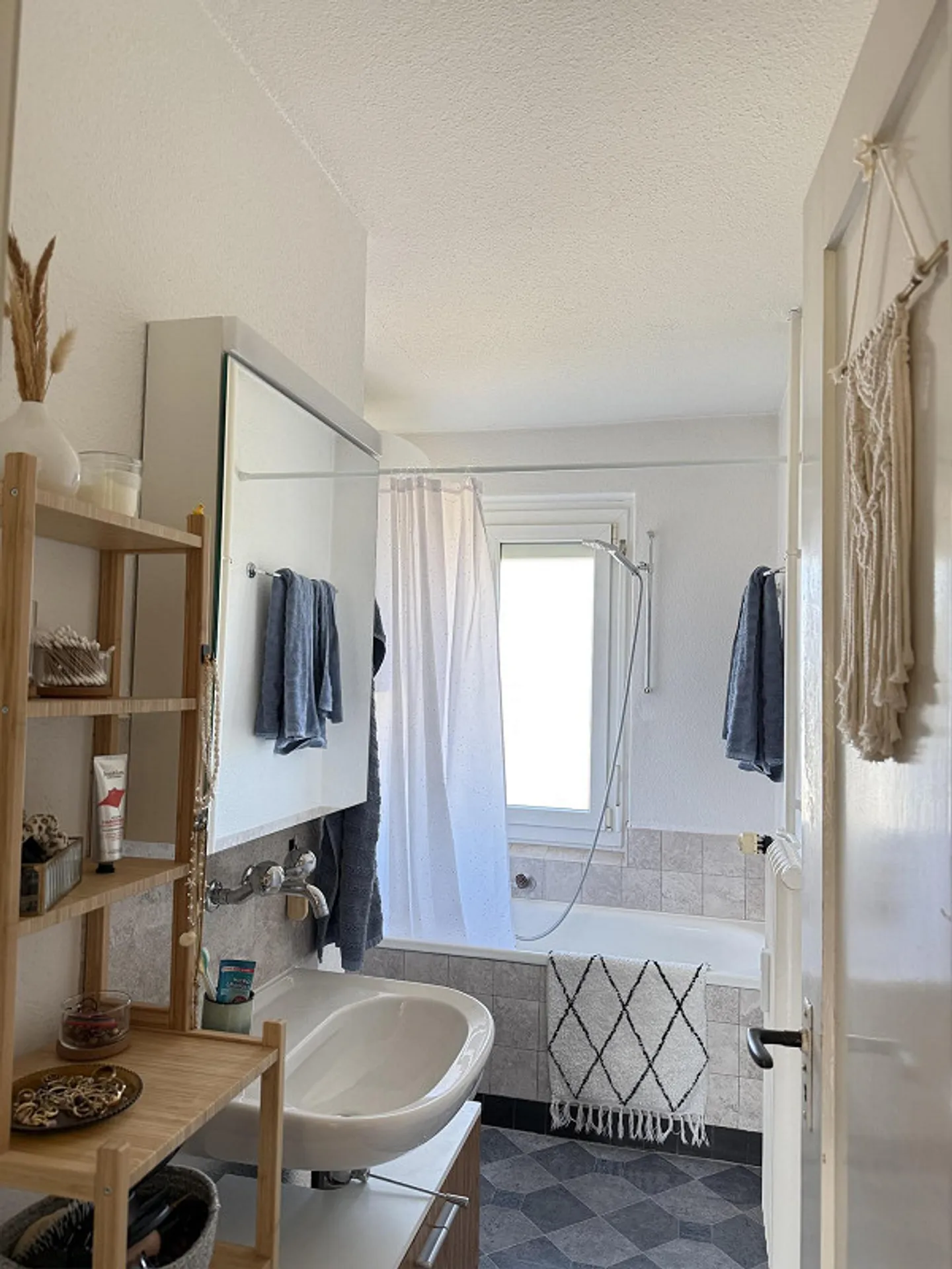 Appartement lumineux de 3 pièces - Photo 5 sur 7