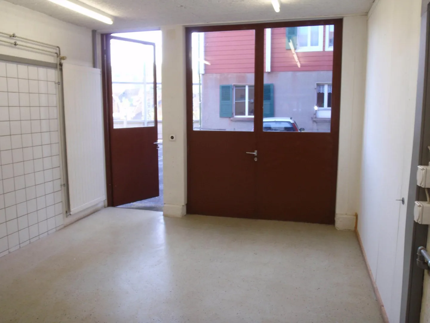 Petit espace de loisirs à louer à Spiez - Photo 3 sur 6