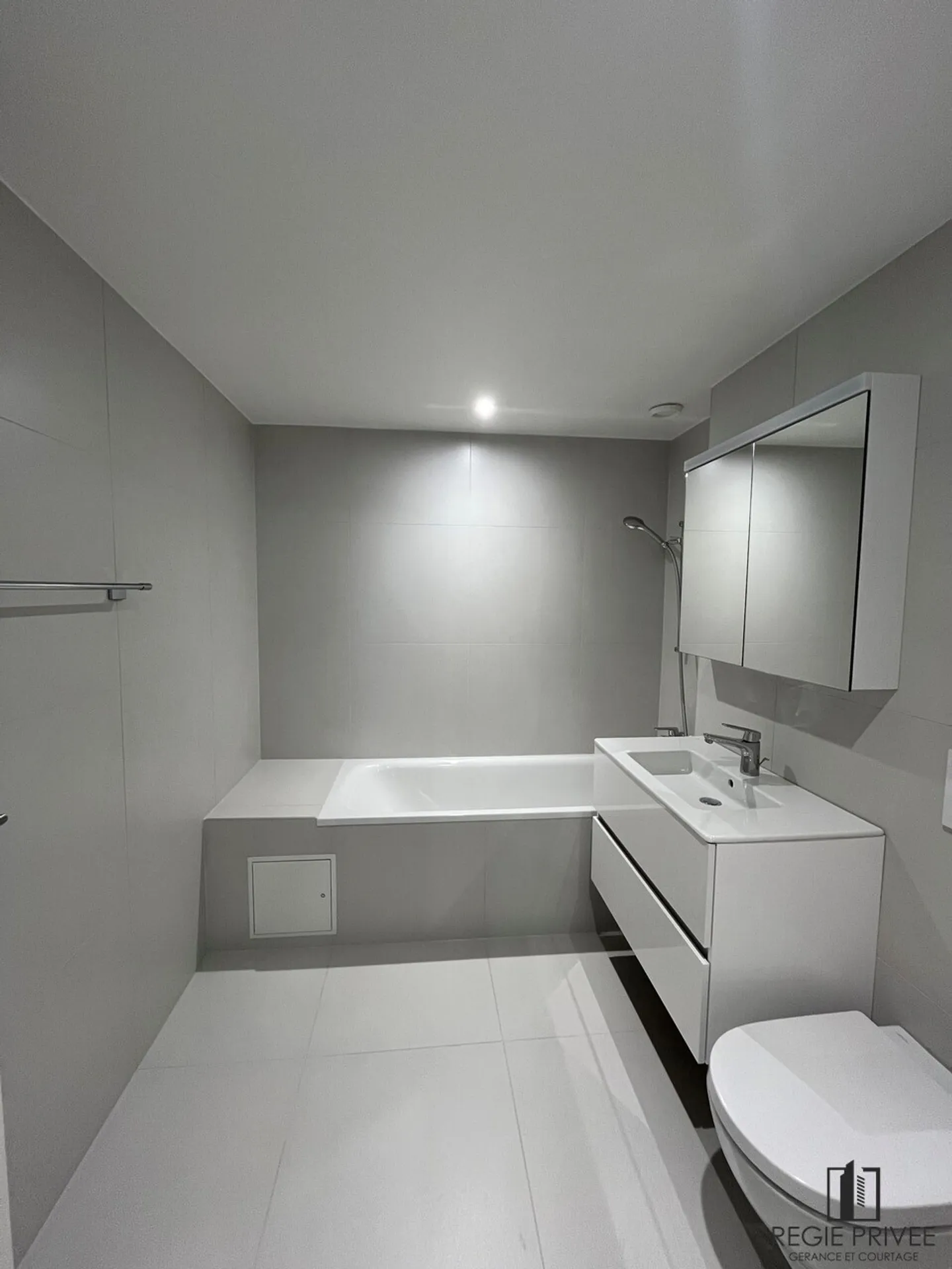 Appartement en parfait état avec vue sur le lac - Foto 5 di 5