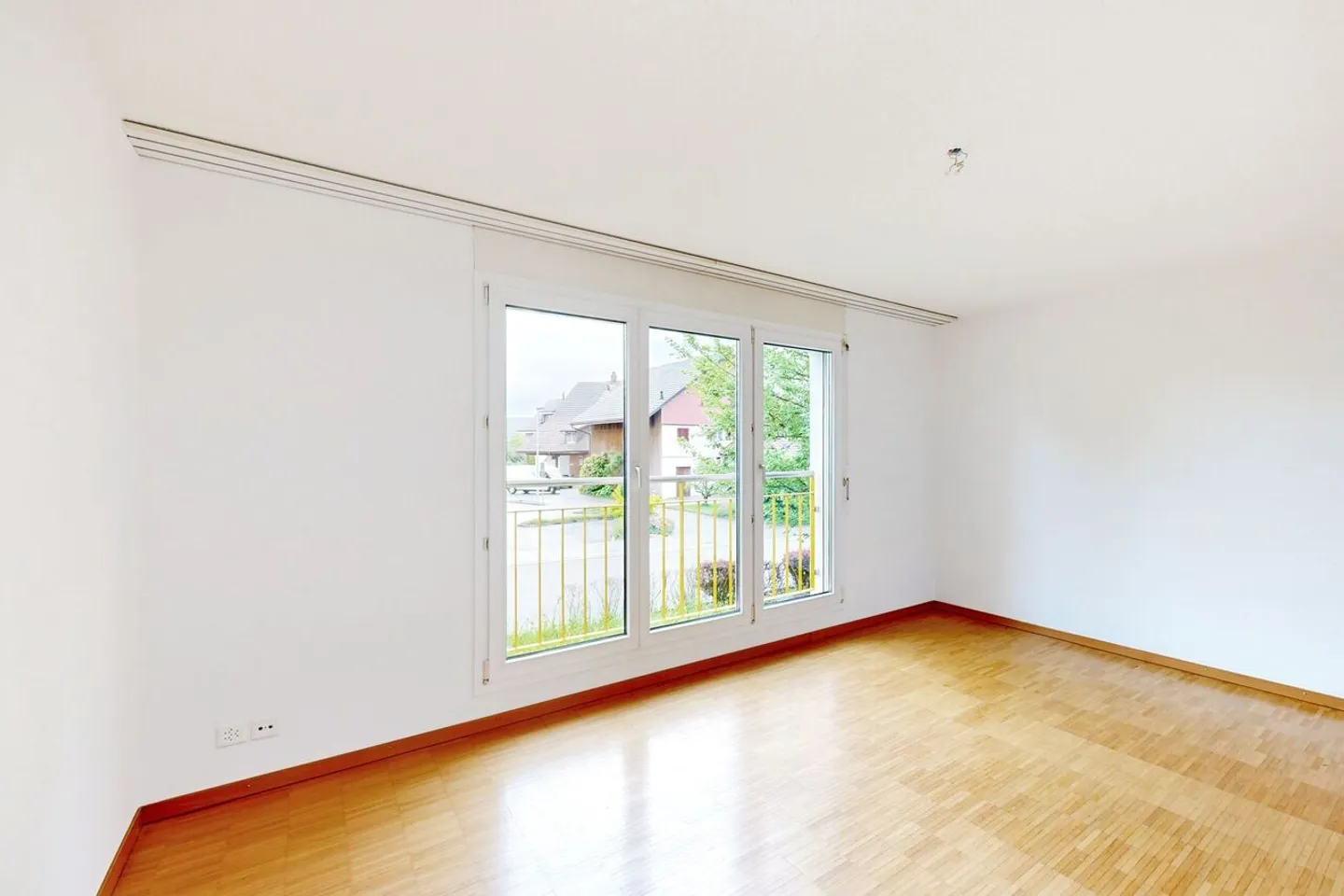 Appartamento 2.5 camere affascinante - Foto 4 di 10