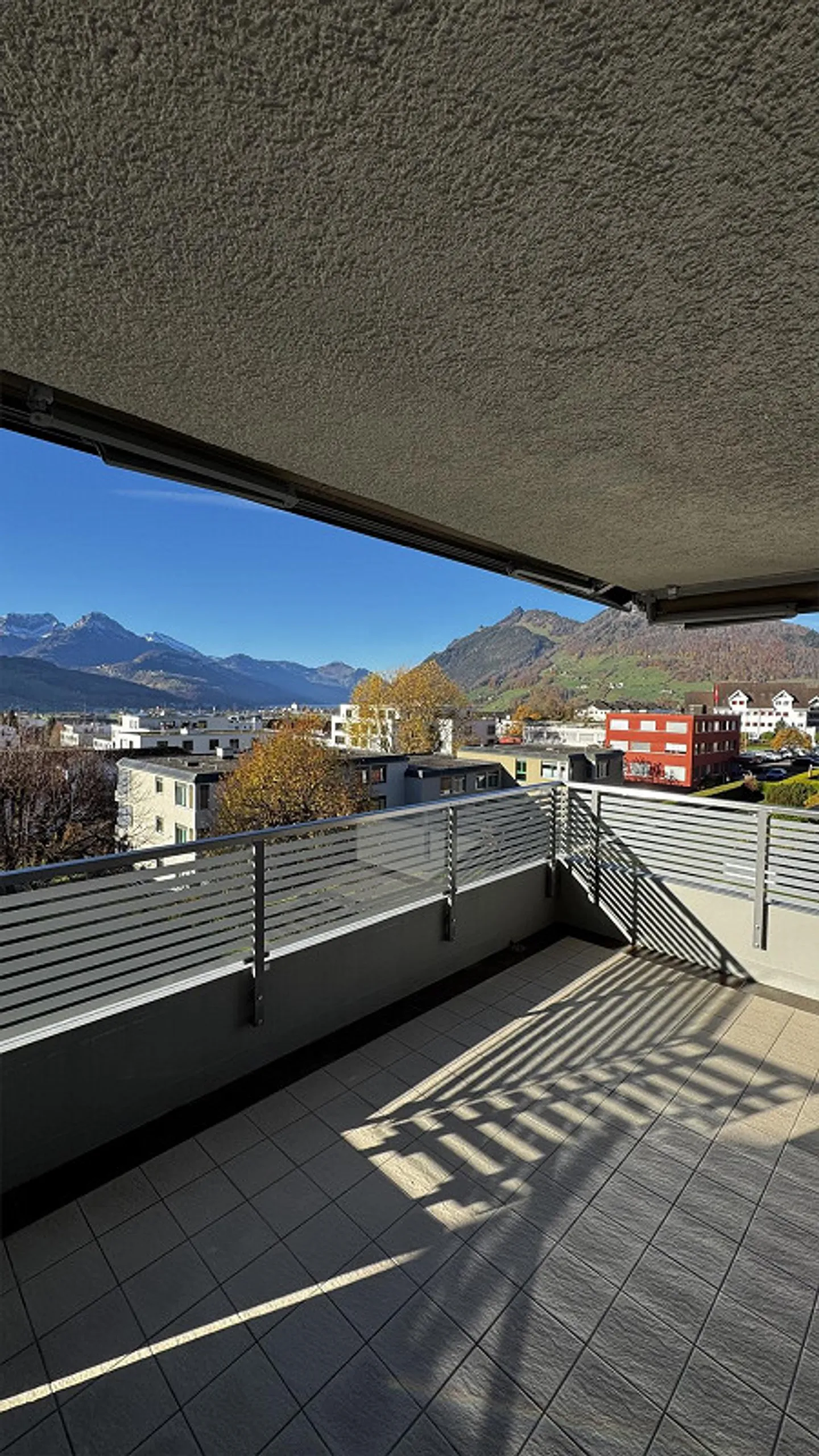 Appartement 3.5 pièces - premier loyer net offert ! - Photo 1 sur 8