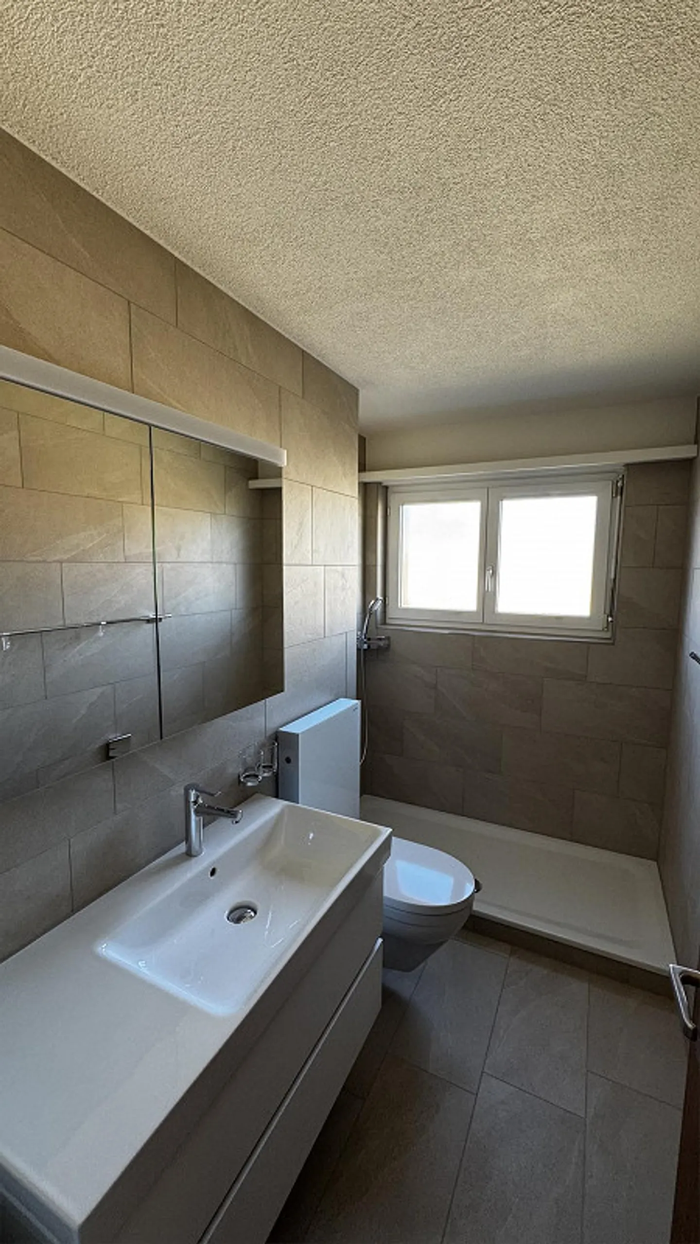 Appartement 3.5 pièces - premier loyer net offert ! - Photo 4 sur 8