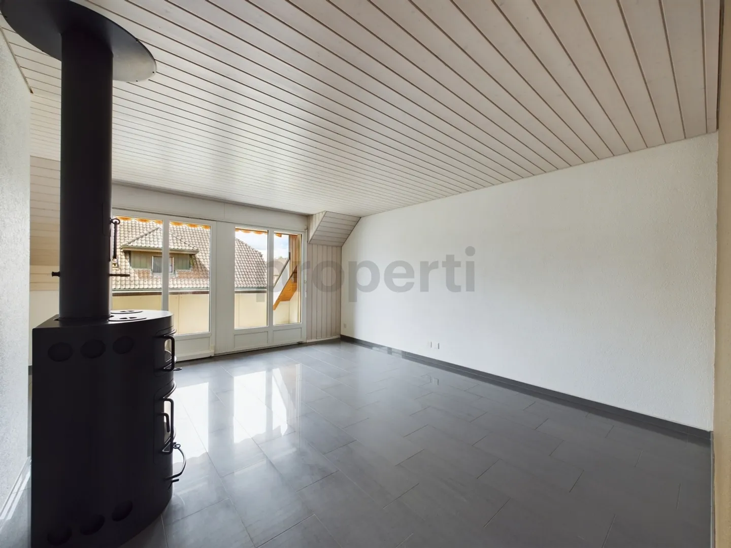 Apartment for rent - Photo 1 of 12