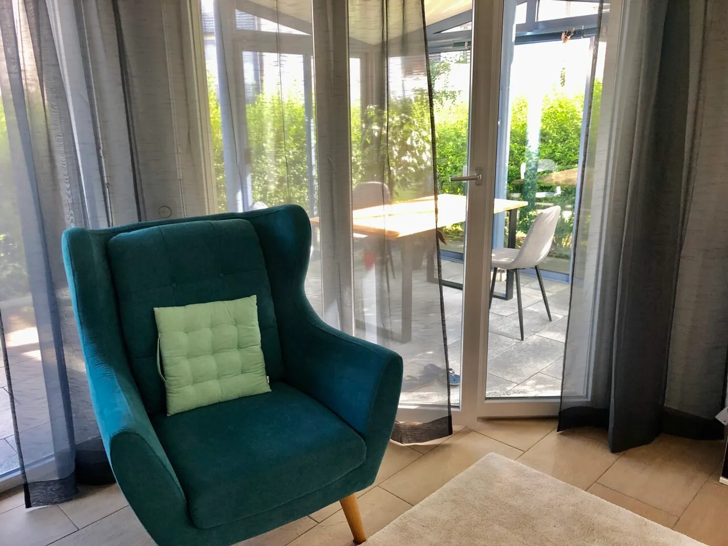 Bright Apartment in La Neuveville - Photo 4 of 9