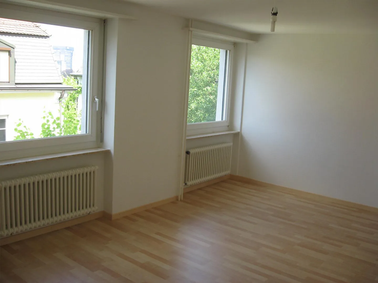 Near Spisertor, large, bright 2.5 room apartment - Photo 7 of 10