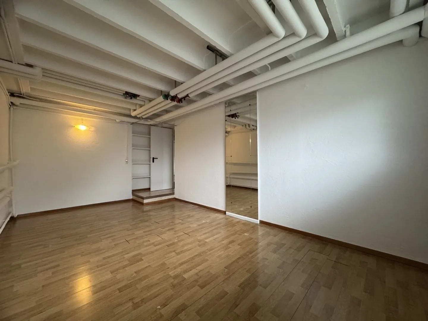 Bürofläche mit Seeblick - Foto 4 von 9