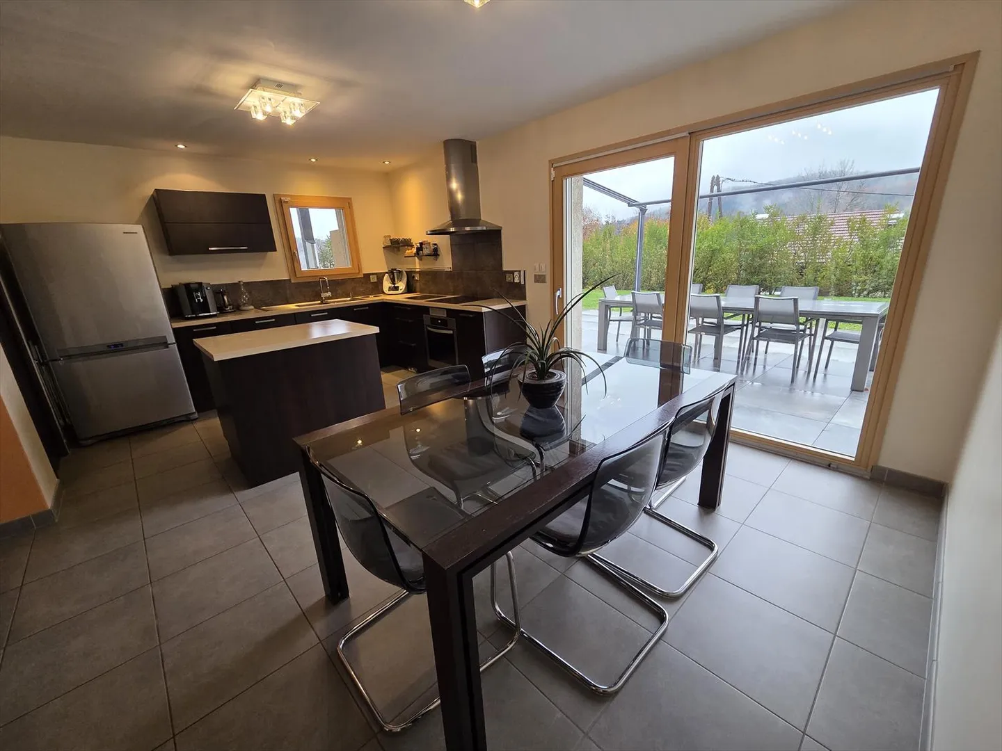 Villa 8.5 Zimmer - Foto 6 von 6