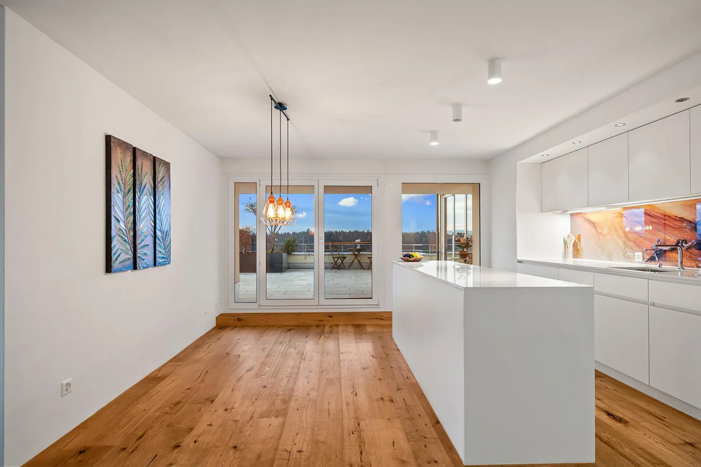 JOAILLERIE DE TERRASSE RÉNOVÉE À DIERIKON - Photo 2 sur 7