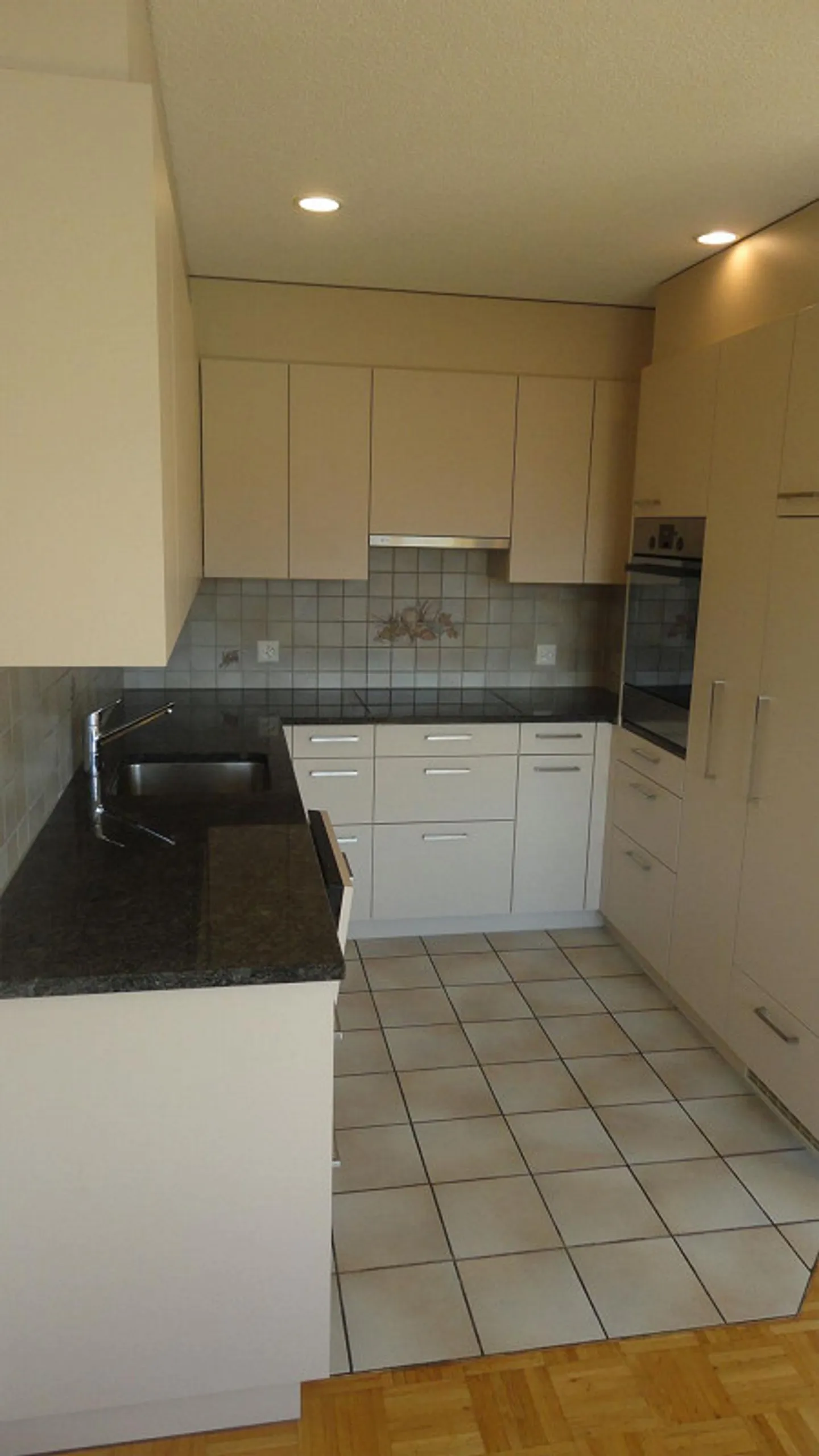 Appartement au cœur de Kaltbrunn - Photo 2 sur 9