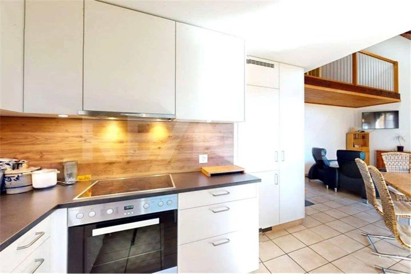 Loft familial avec galerie : charmante maisonette pour familles modernes - Photo 3 sur 13