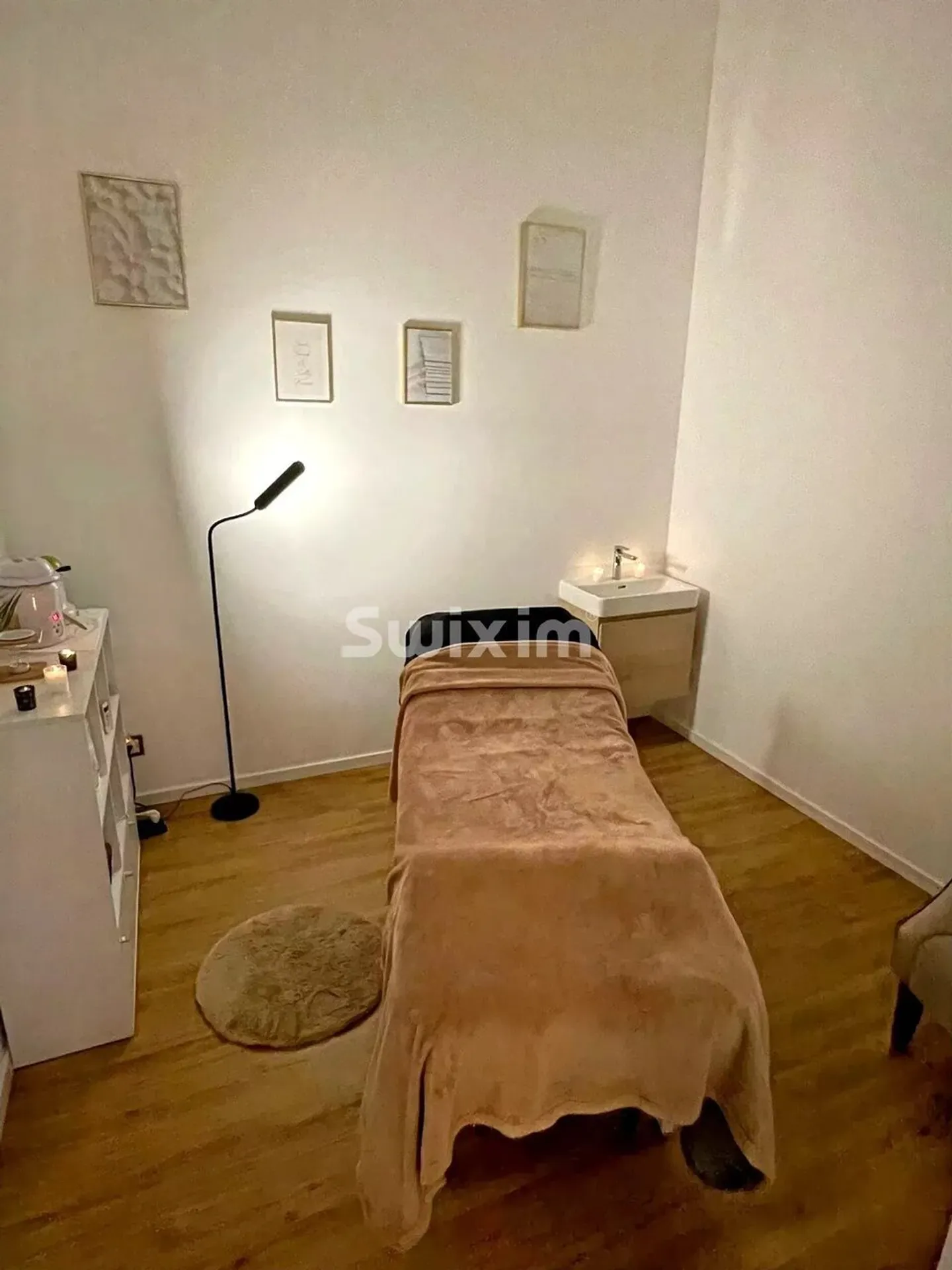 Chic Beauty and Hairdressing Salon - Photo 4 of 5