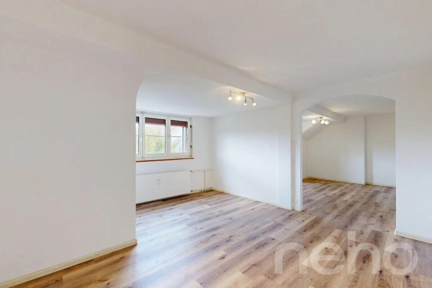 Central 3-Room Apartment - Photo 8 of 10