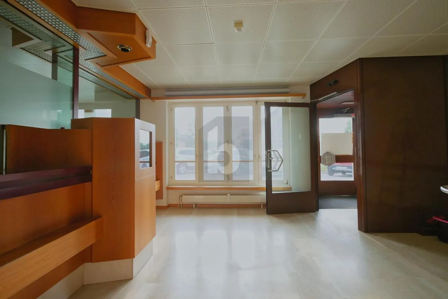 MODERN UND FLEXIBLE, VIELSEITIGE MÖGLICHKEITEN - Foto 2 von 6