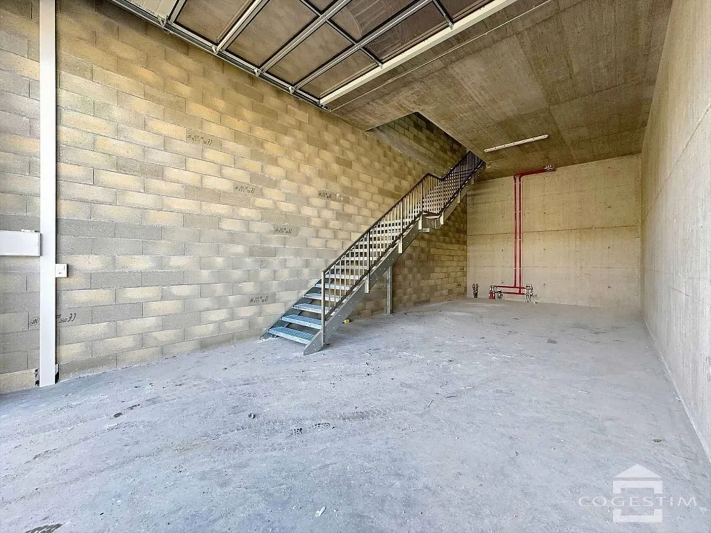 Industry - Photo 8 of 13