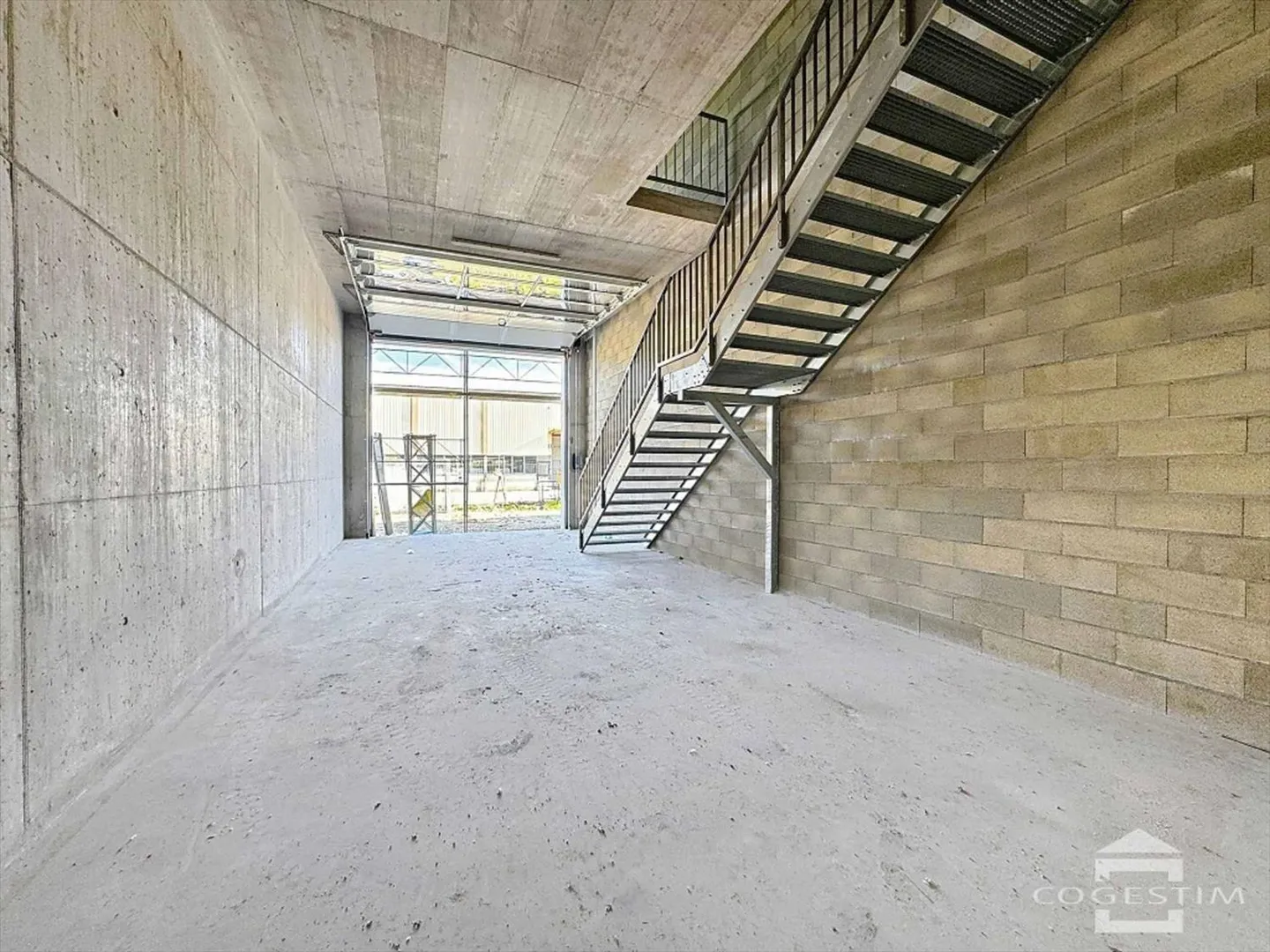 Industry - Photo 9 of 13